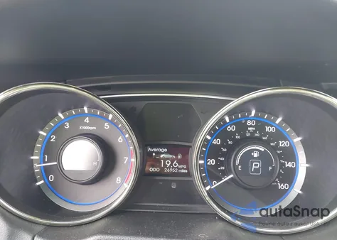 2013 Hyundai Sonata Limited z USA, uszkodzony, nr VIN 5NPEC4AC4DH526122